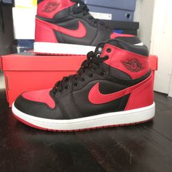Jordan 1 Satin Bred