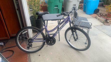 Huffy 10 speed girls bicycle