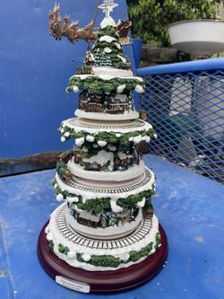 Thomas Kinkade Christmas Decor