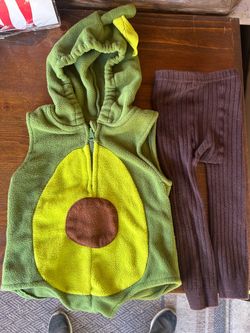 Infant Avocado costume 6-9 months