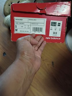 new balance kids 5