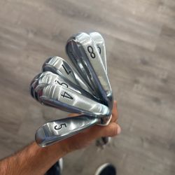 Titleist T100s 4-Pw 