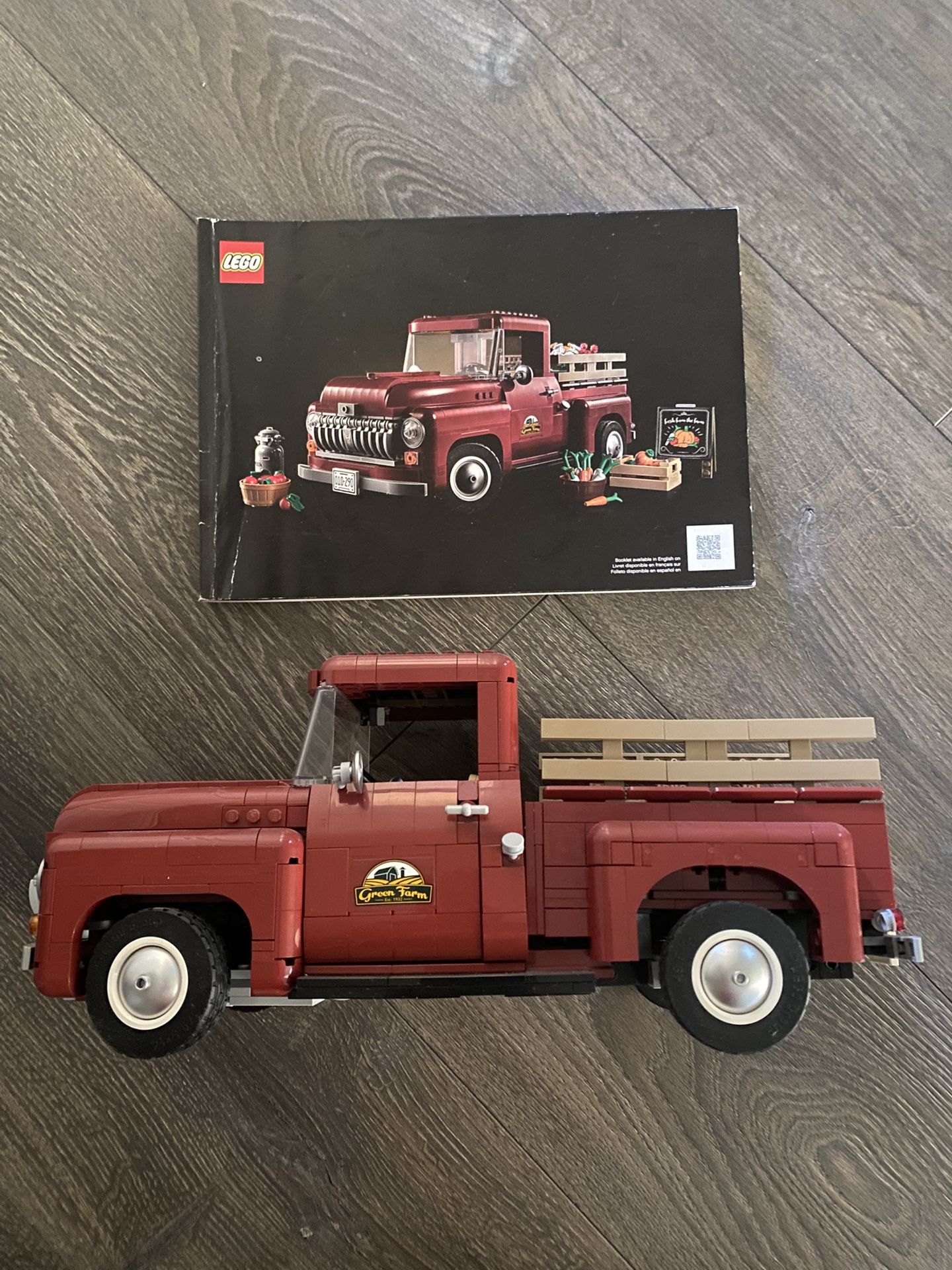 lego retired 10290 pickup truck only