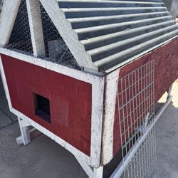 Chicken Coupe  For Sale 