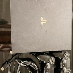 PS4 PRO