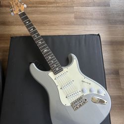 PRS Silver Sky 