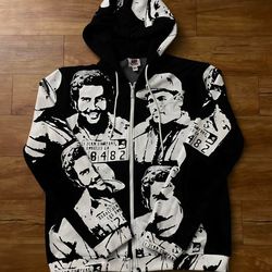 Black and white assali