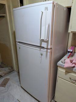 Refrigerator Kenmore