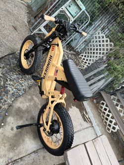 Rundeer 10 (E-Bike) Electric Fat Tire Bike