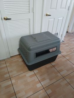 Dog kennel