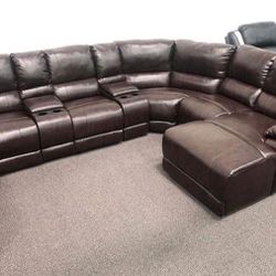 New Recliner Sectional Couch With Chaise / Free Delivery 
