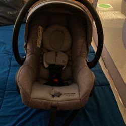 Maxi Cosi Infant Car Seat
