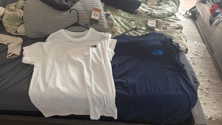 The North Face T-Shirts – Set of 2