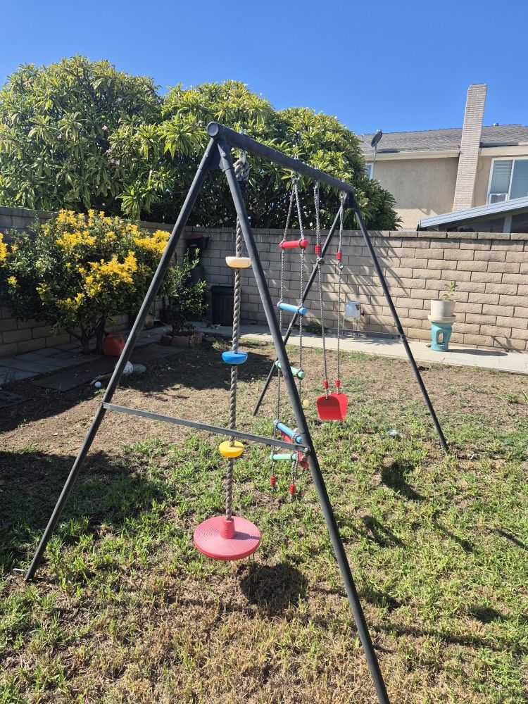 Kids Swing Set