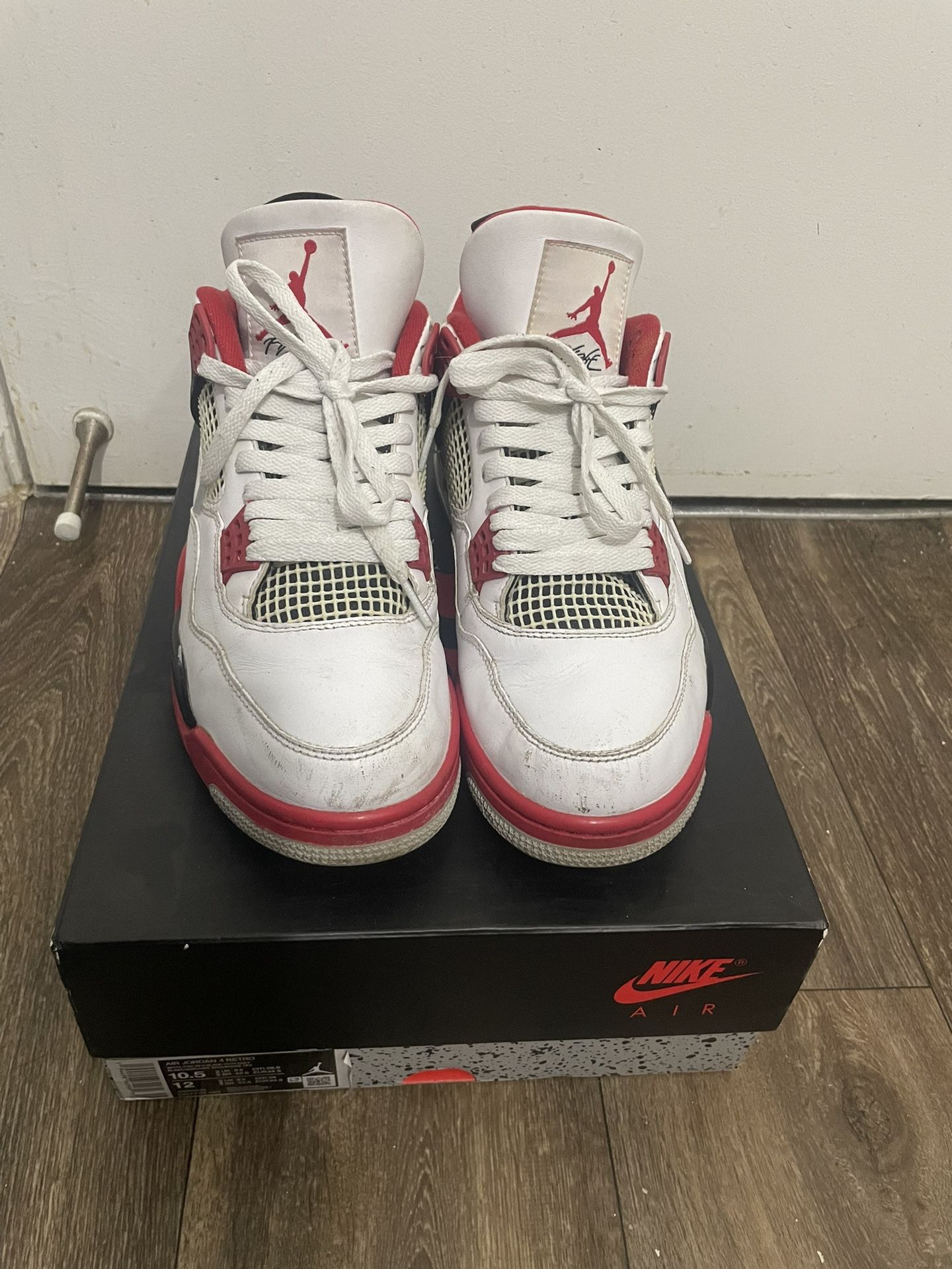 Air Jordan 4 Retro OG ‘Fire Red’ - Size 10.5