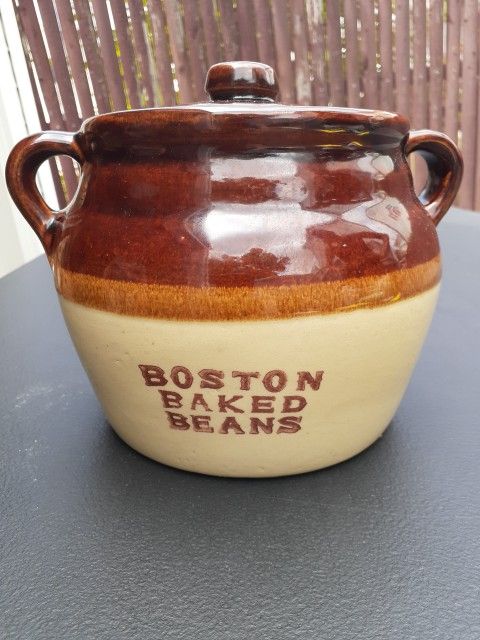 Vintage Monmouth Boston Baked Beans Crock Pot