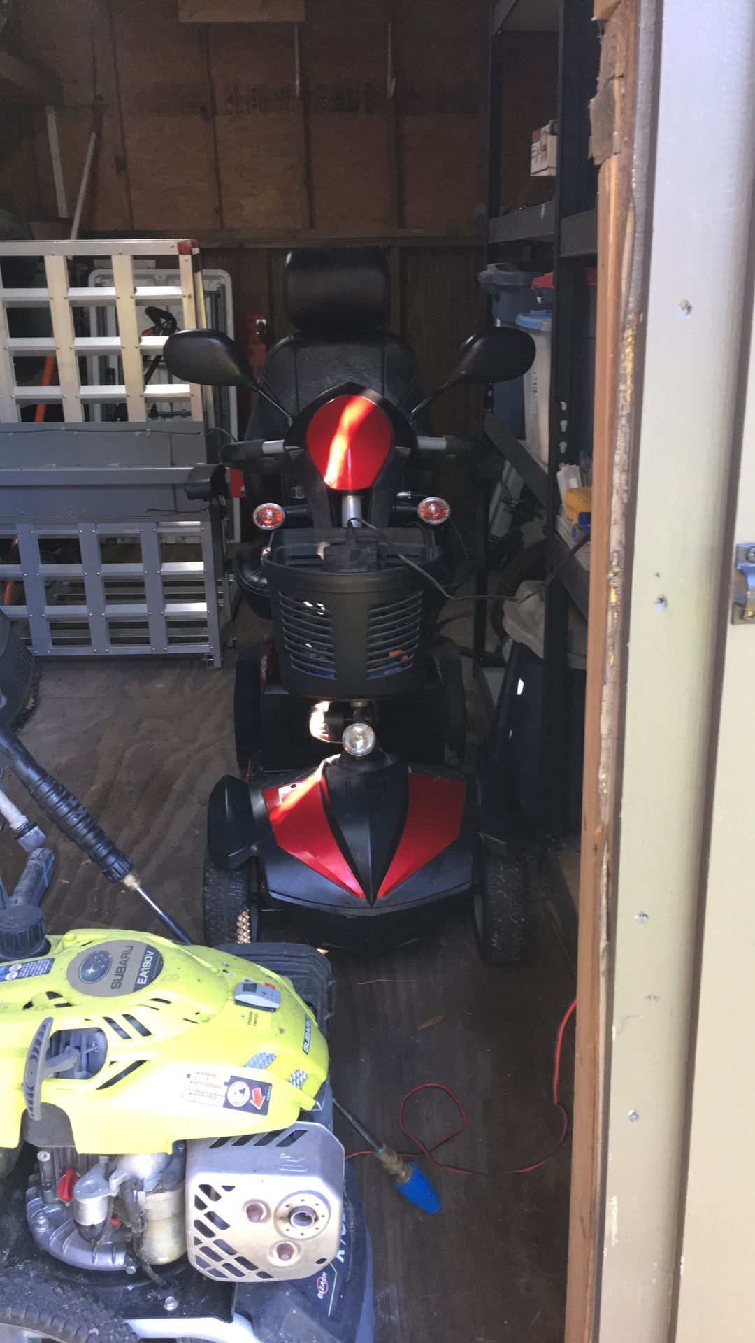 Scooter and Carrier Ventura DLX