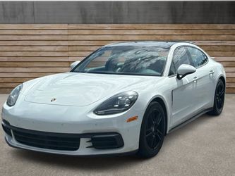 2017 Porsche Panamera