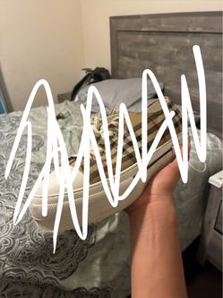 Shoes size 7