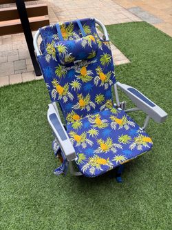 Tommy Bahama Backpack Beach Chair tropical pineapple and palm leaf pattern