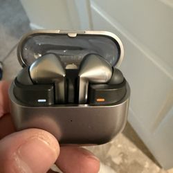 Samsung Bud 3 