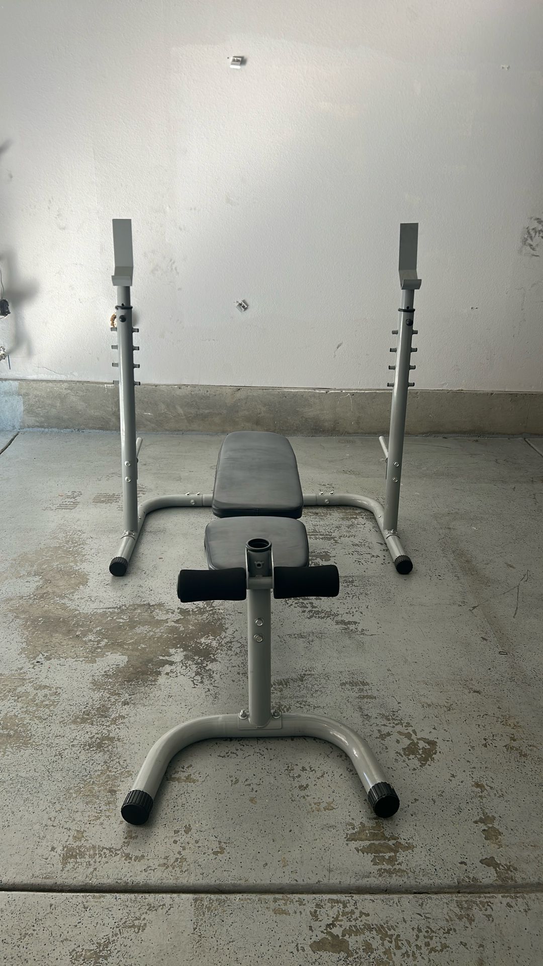 Bench Press/ Squat Rack ‼️CASH/ VENMO ‼️