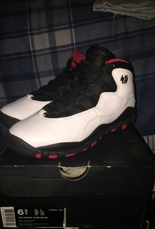 Nike air Jordan 10 Retro 45s size 6.5Y for Sale in Atlanta, GA