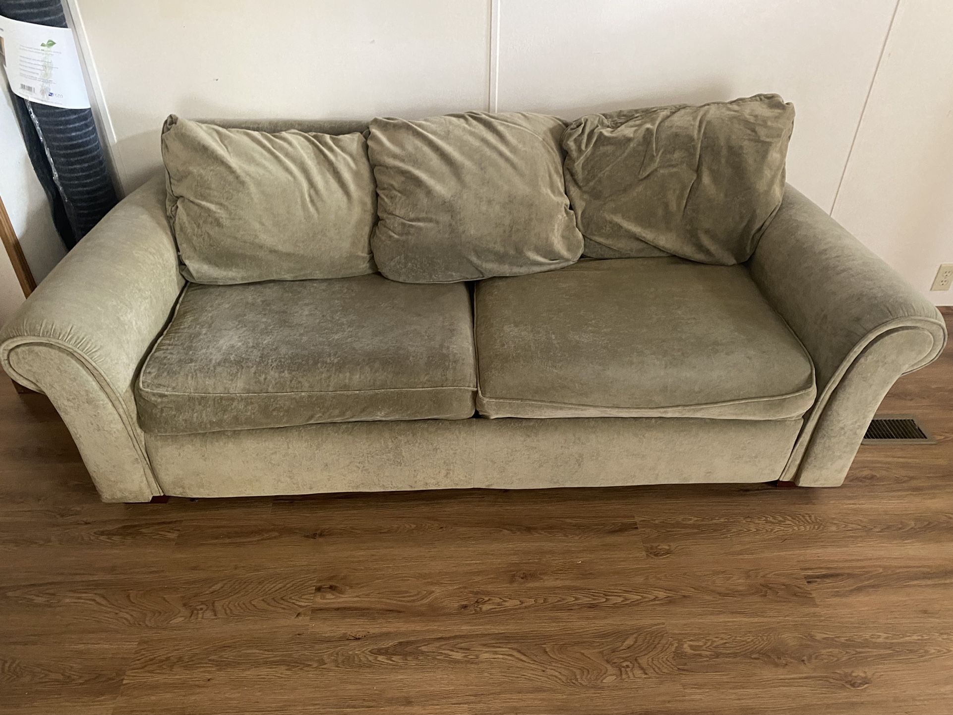 Comfy  Sage  Green Faux Suede Couch  6ft Long Free