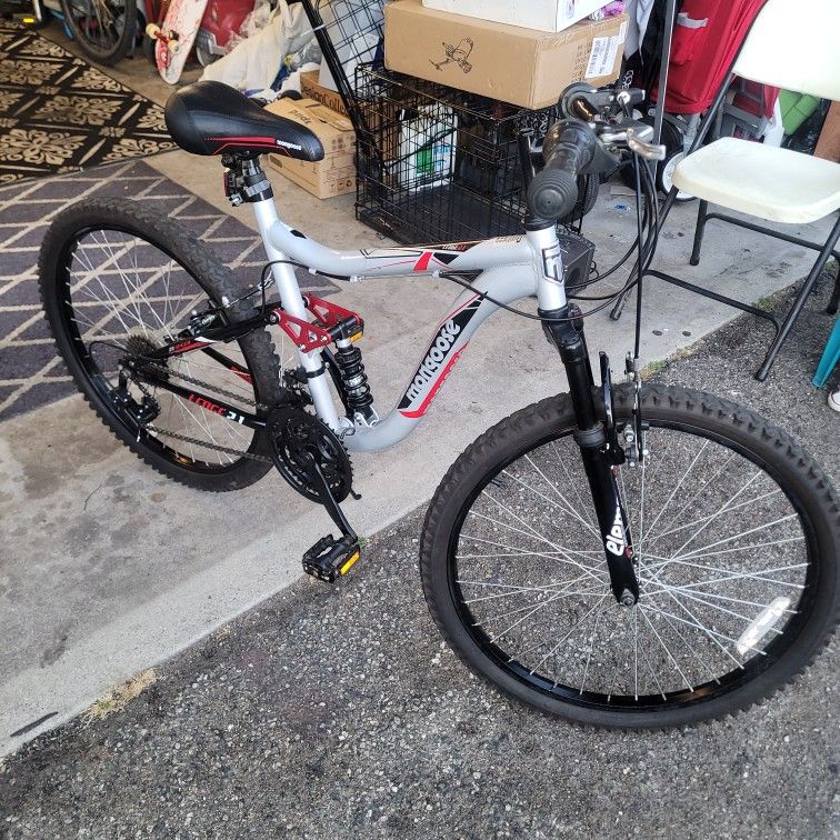 24 inch mongoose ledge 2.1 clearance mountain bike