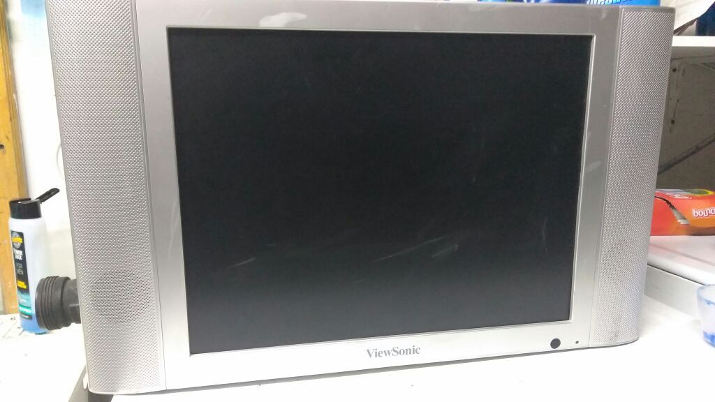 20"ViewSonic N2010. TV