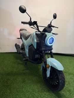 Menace 200cc Automatic Scooter