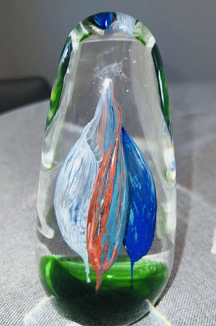 VTG  Italian  Morano Cristal Art Glass Paperweight 