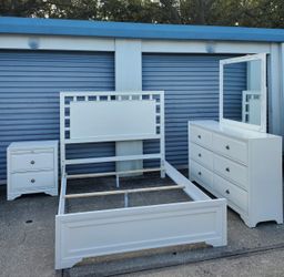 READ AD!! White Queen Bedroom Furniture Dresser Set 