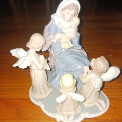 Gorgeous Large Angel Figurine 