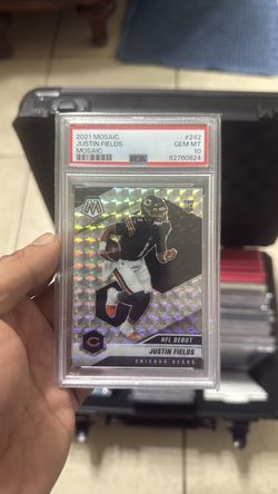 2021 mosaic Justin fields psa 10  RC