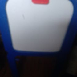 Easel $5
