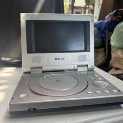 Astar PD3010 Portable 6 Inch DVD / CD Player