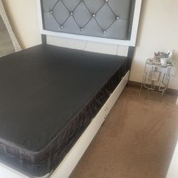 Queen platform Bed Frame 
