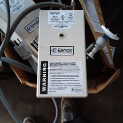 Eemax Sp3512 Tankless Water Heater 