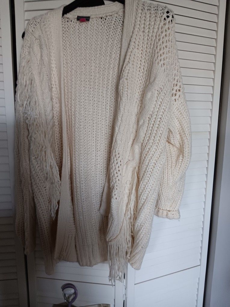 Vince Camuto, Nwot, Ivory, Fringed Sweater, Sz XL