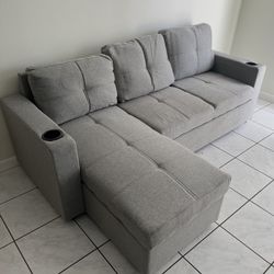 Sleeper Sectional W/ Cupholders