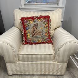 Vintage Oversized Bernhardt White Chair For Sale