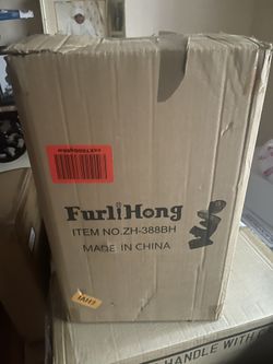 New Furli Hong Baseball Pitching Machine