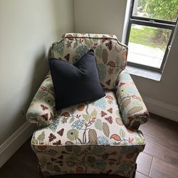 accent chair