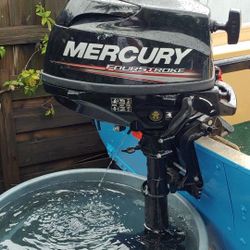 Mercury 2.5 Like New Conditions In Mint Conditions