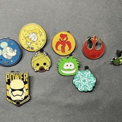 Disney pins lot
