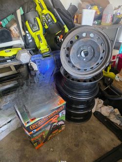 Steel Wheel Rims Set of 4 16" off a Honda civic 2017