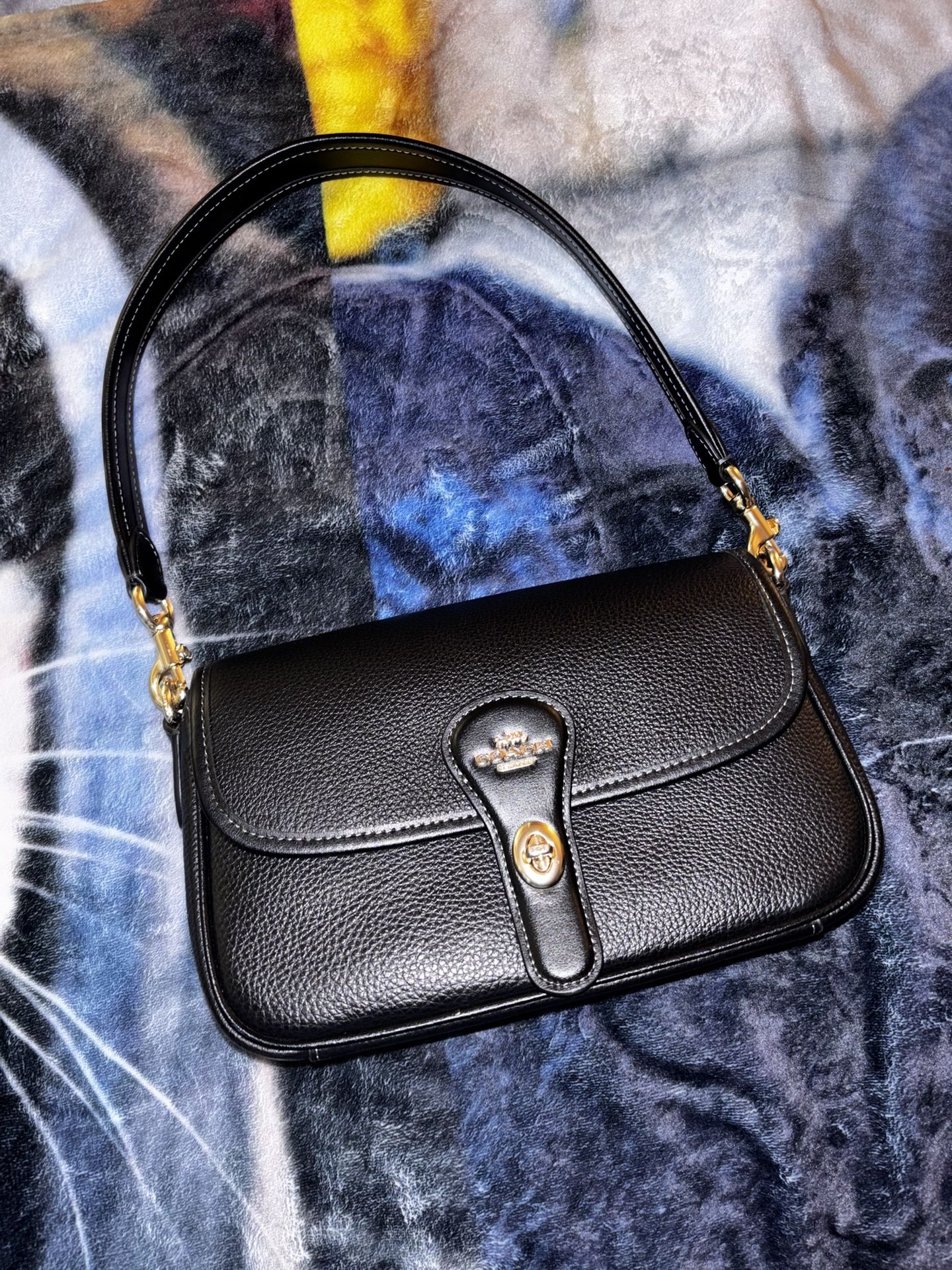 Coach Hadley Shoulder Bag