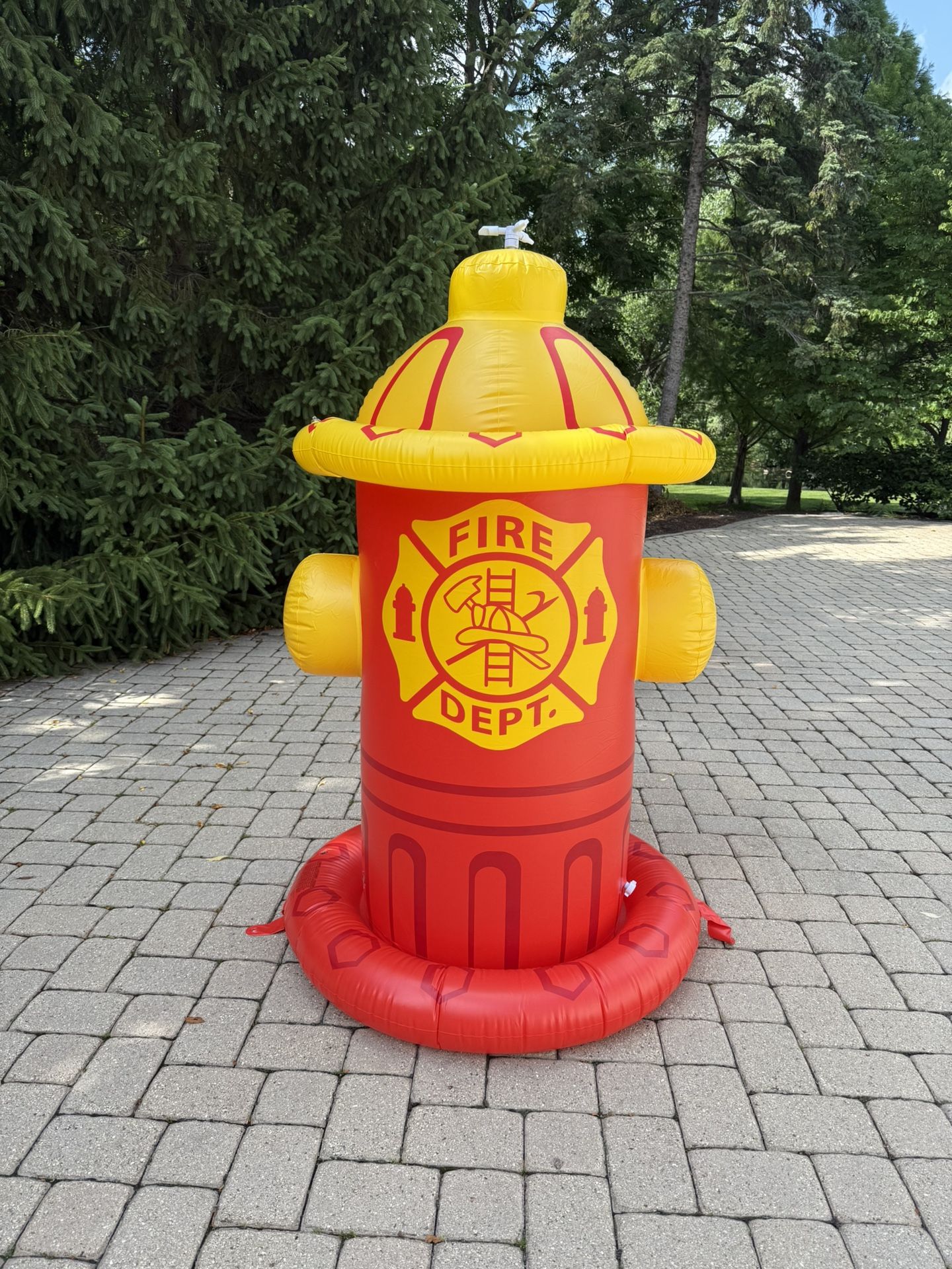 Inflatable Fire Hydrant Sprinkler