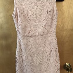 Gorgeous Pink Lace Dress 💕